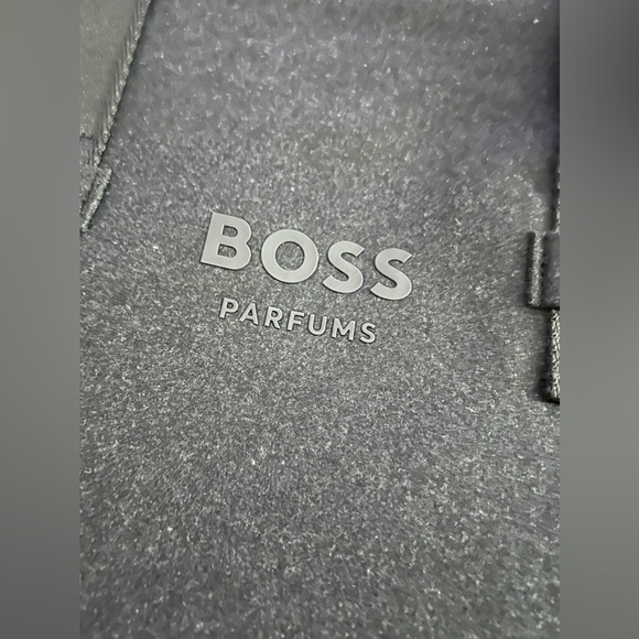 Brand new Hugo Boss Logo Wool Blend Unisex Weekender Duffle Travel Bag Dark Gray - Picture 5 of 12